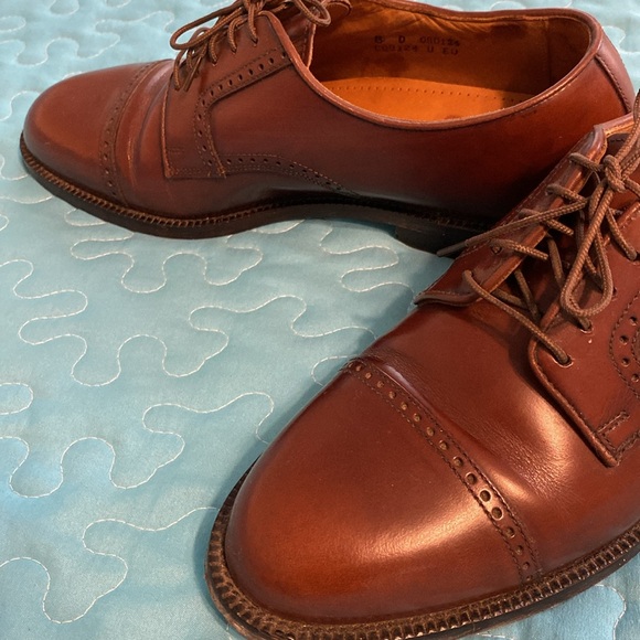 Cole Haan shoes - Picture 4 of 7
